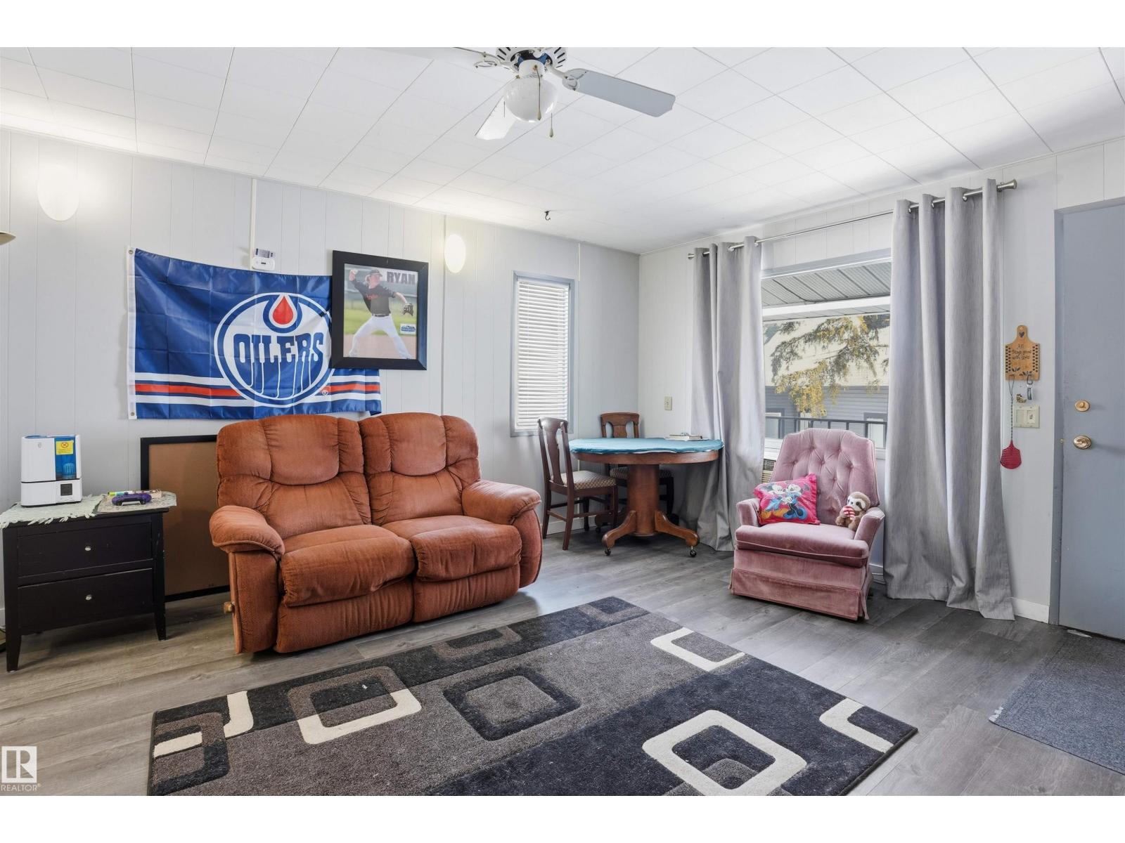 707 7 ST - 30
