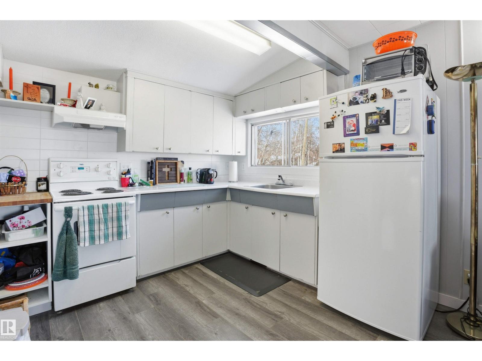 707 7 ST - 29