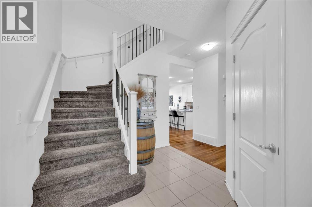 Single Family House for Sale in  Cranarch View SE Cranston Calgary 