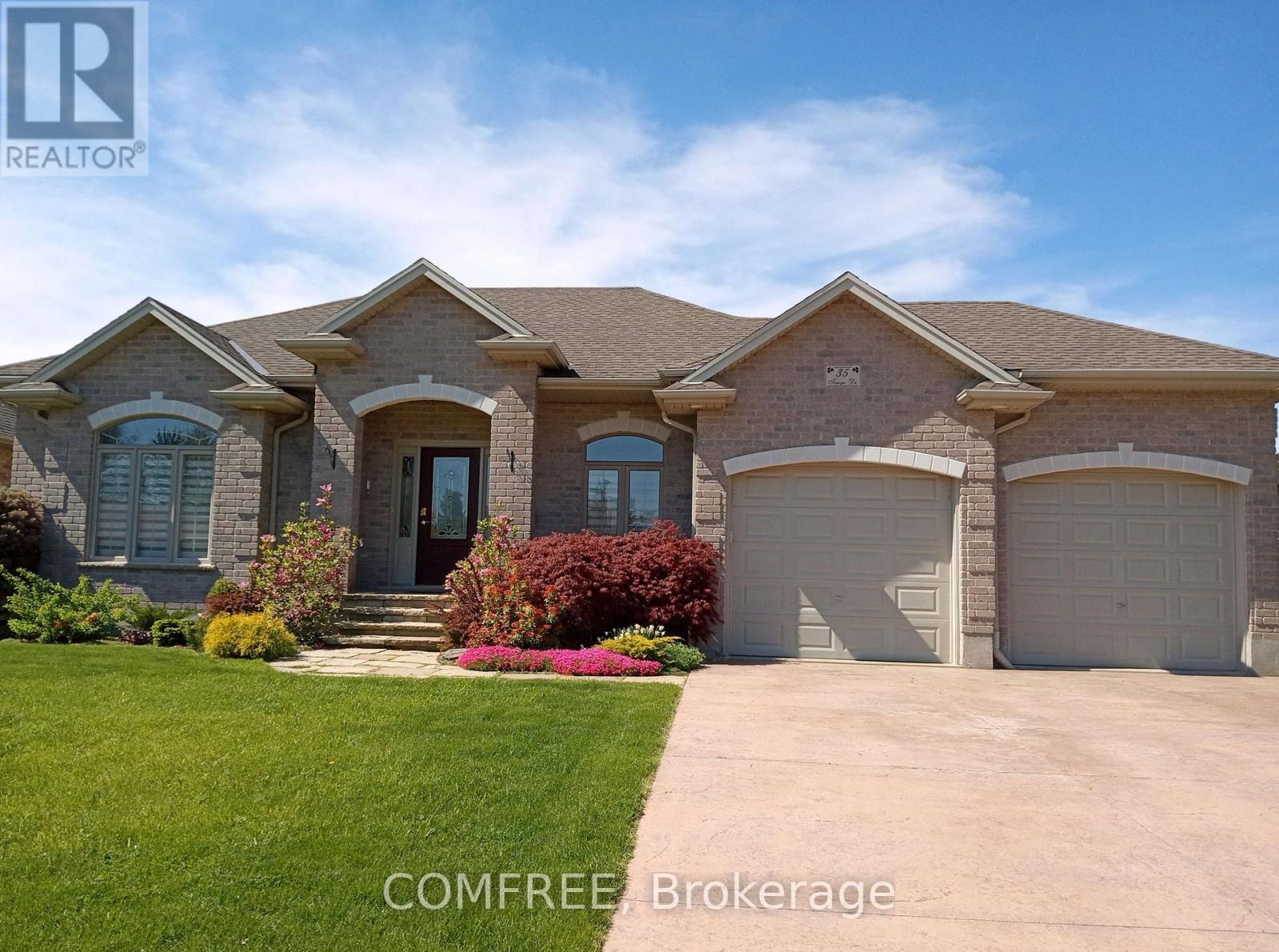 35 TANYA DRIVE, Southwest Middlesex (Glencoe), Ontario