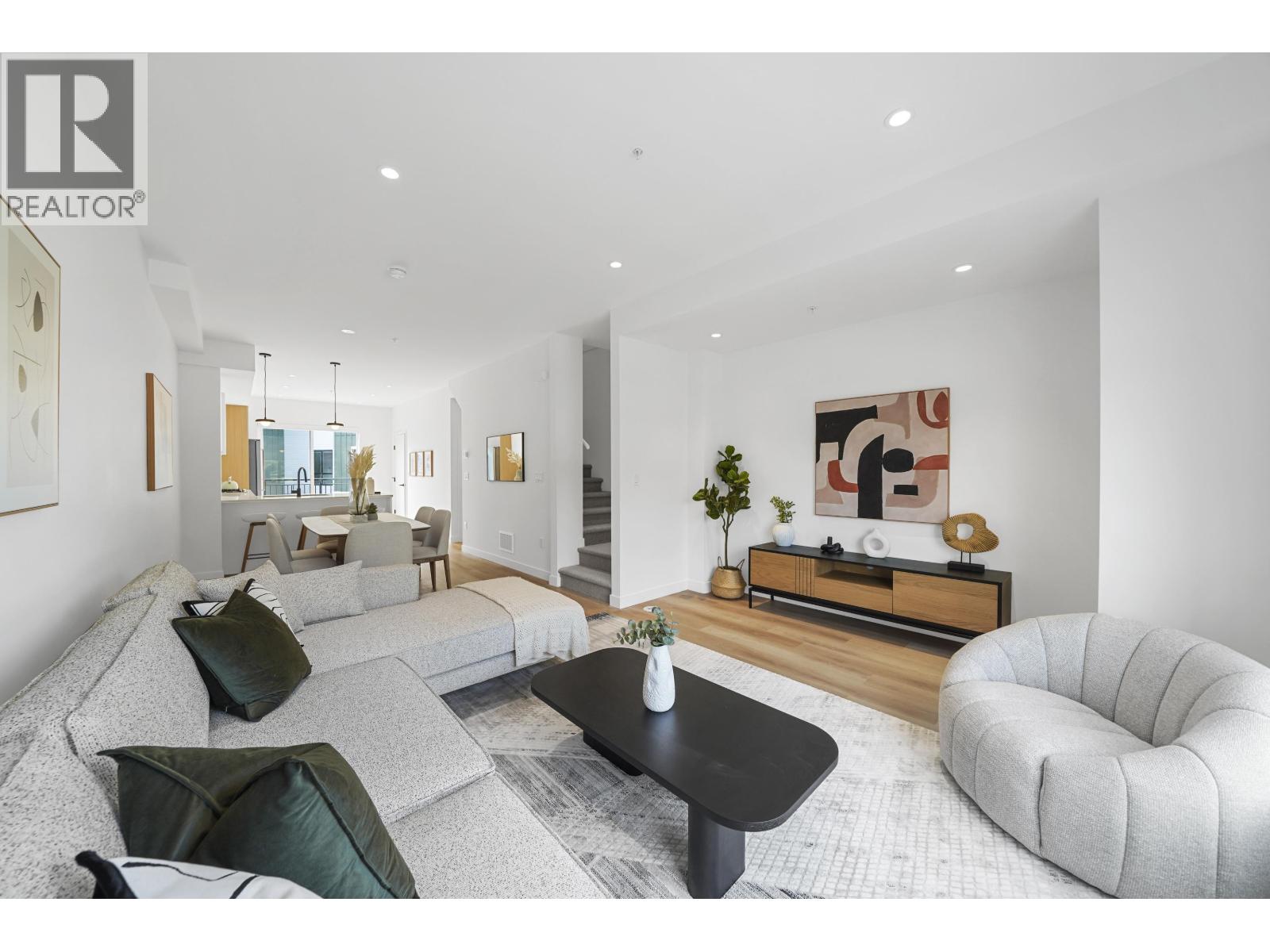 144 388 DUNCAN STREET, New Westminster