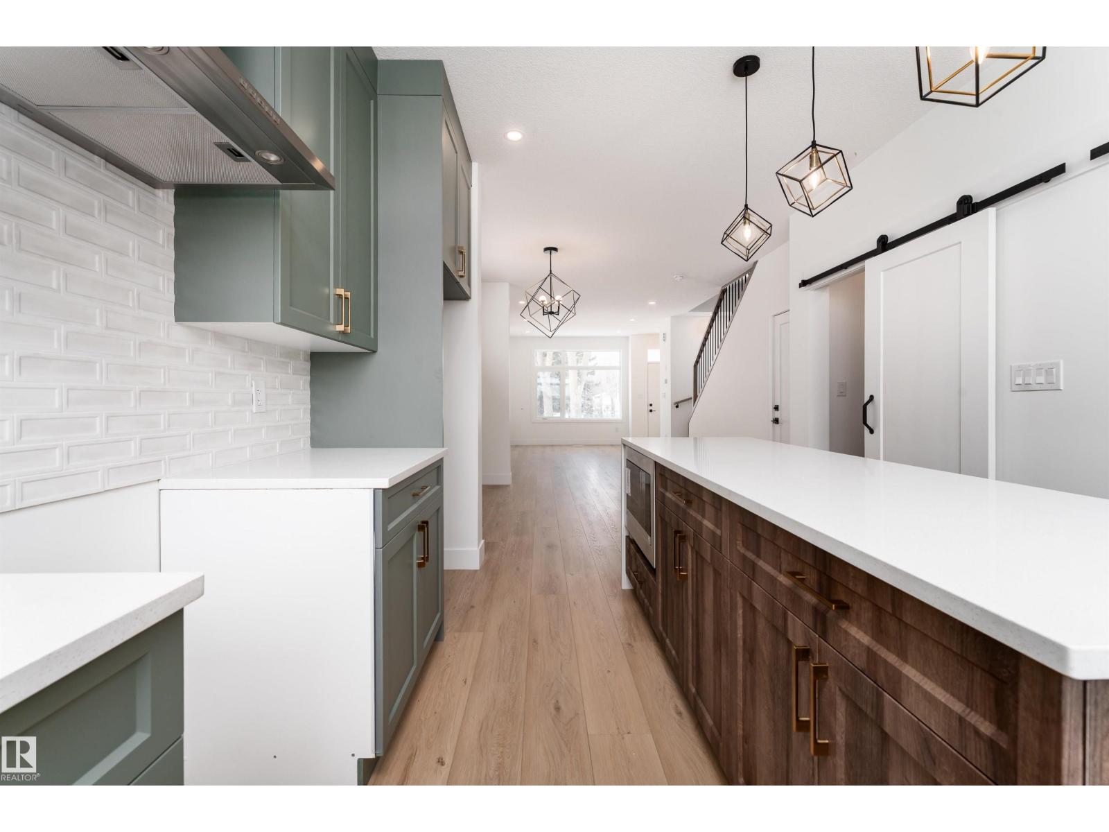 12033 124 ST NW - 15