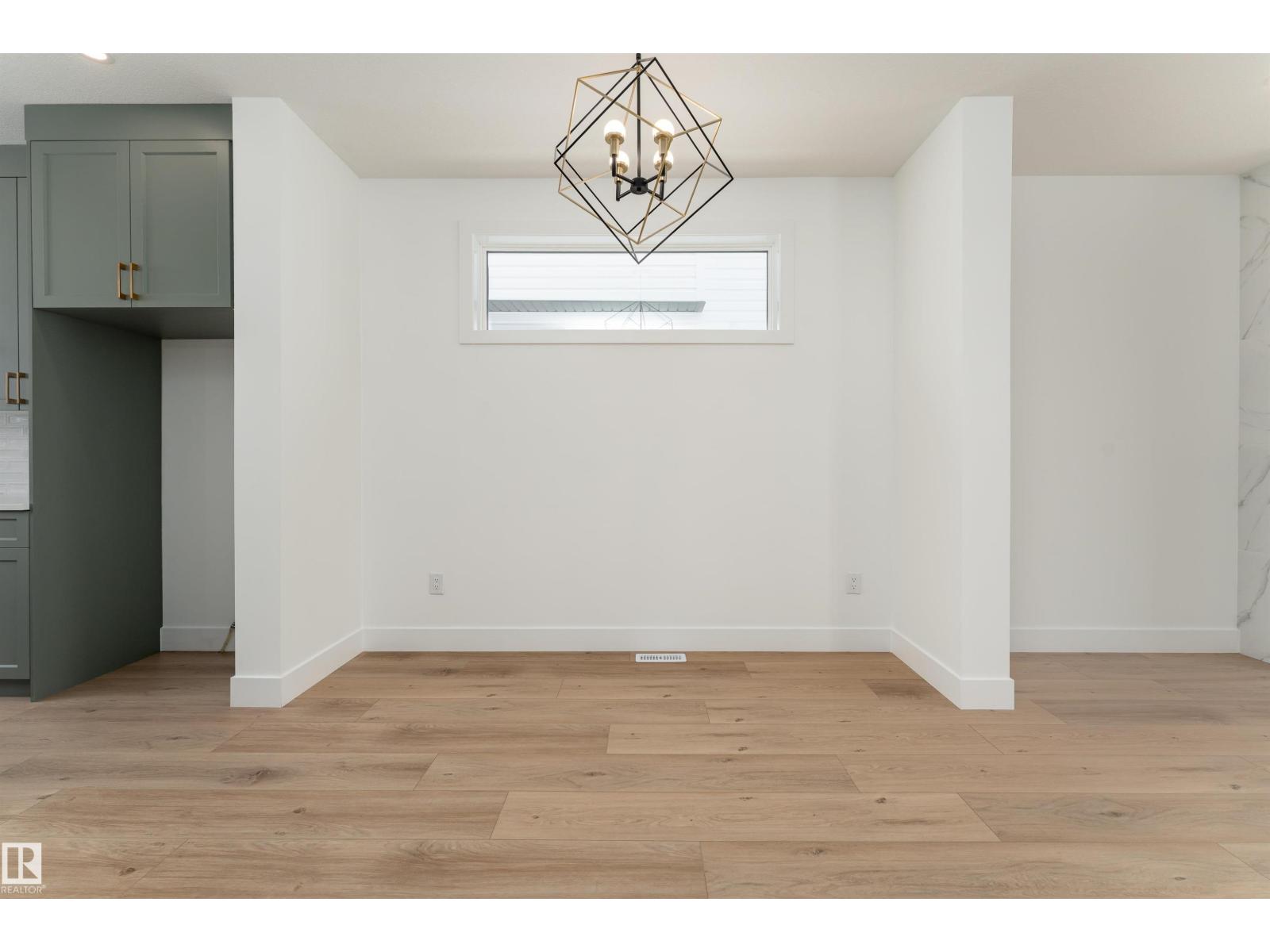 12033 124 ST NW - 20