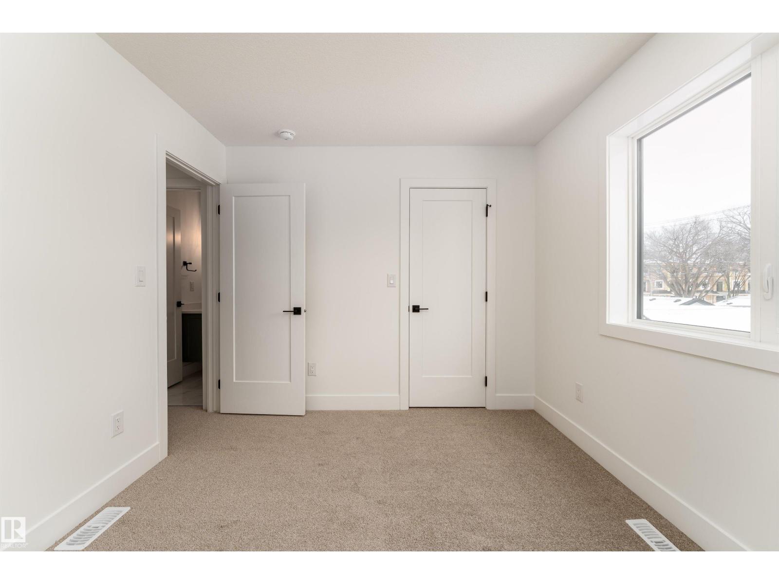 12033 124 ST NW - 27