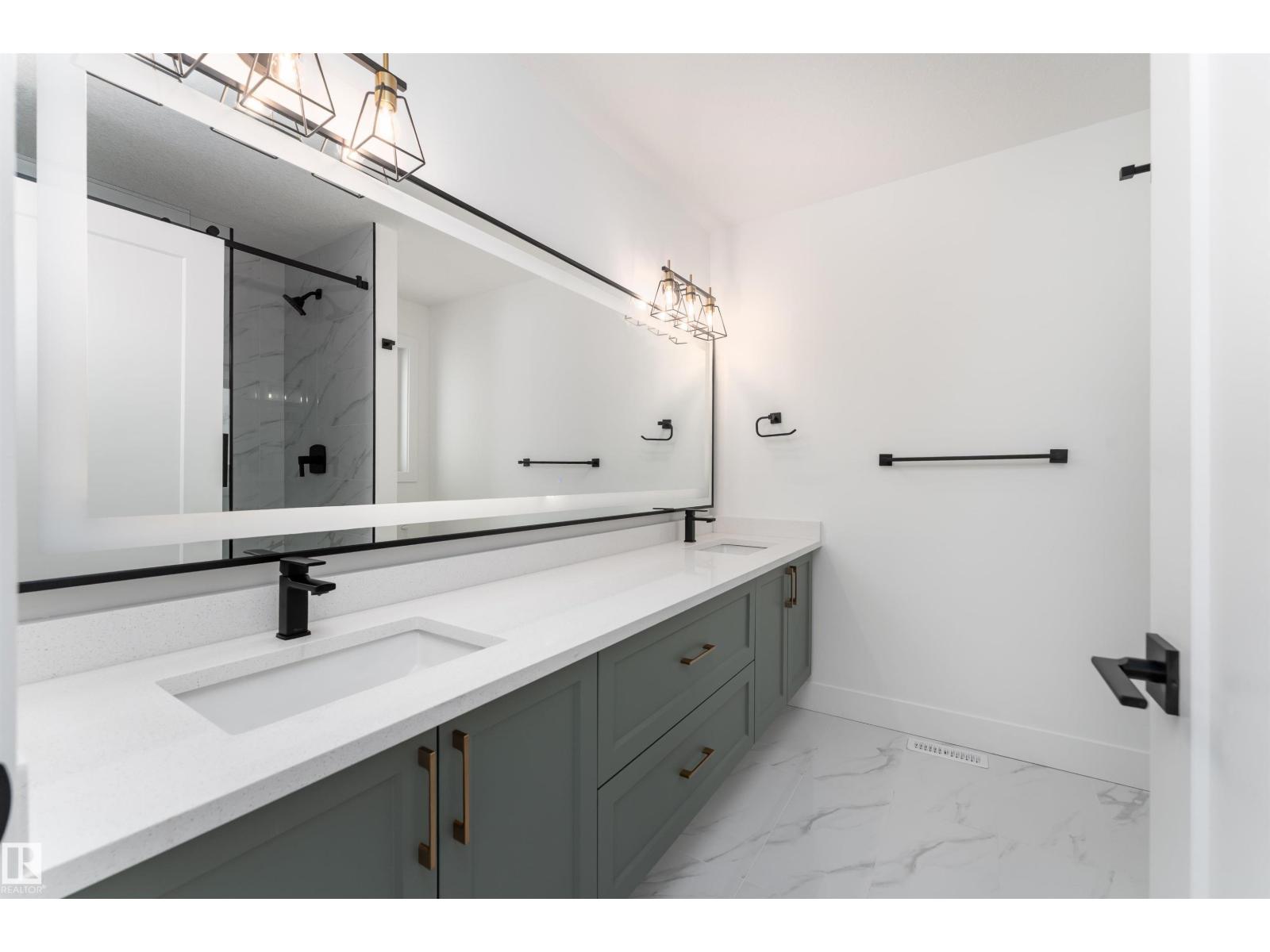 12033 124 ST NW - 36