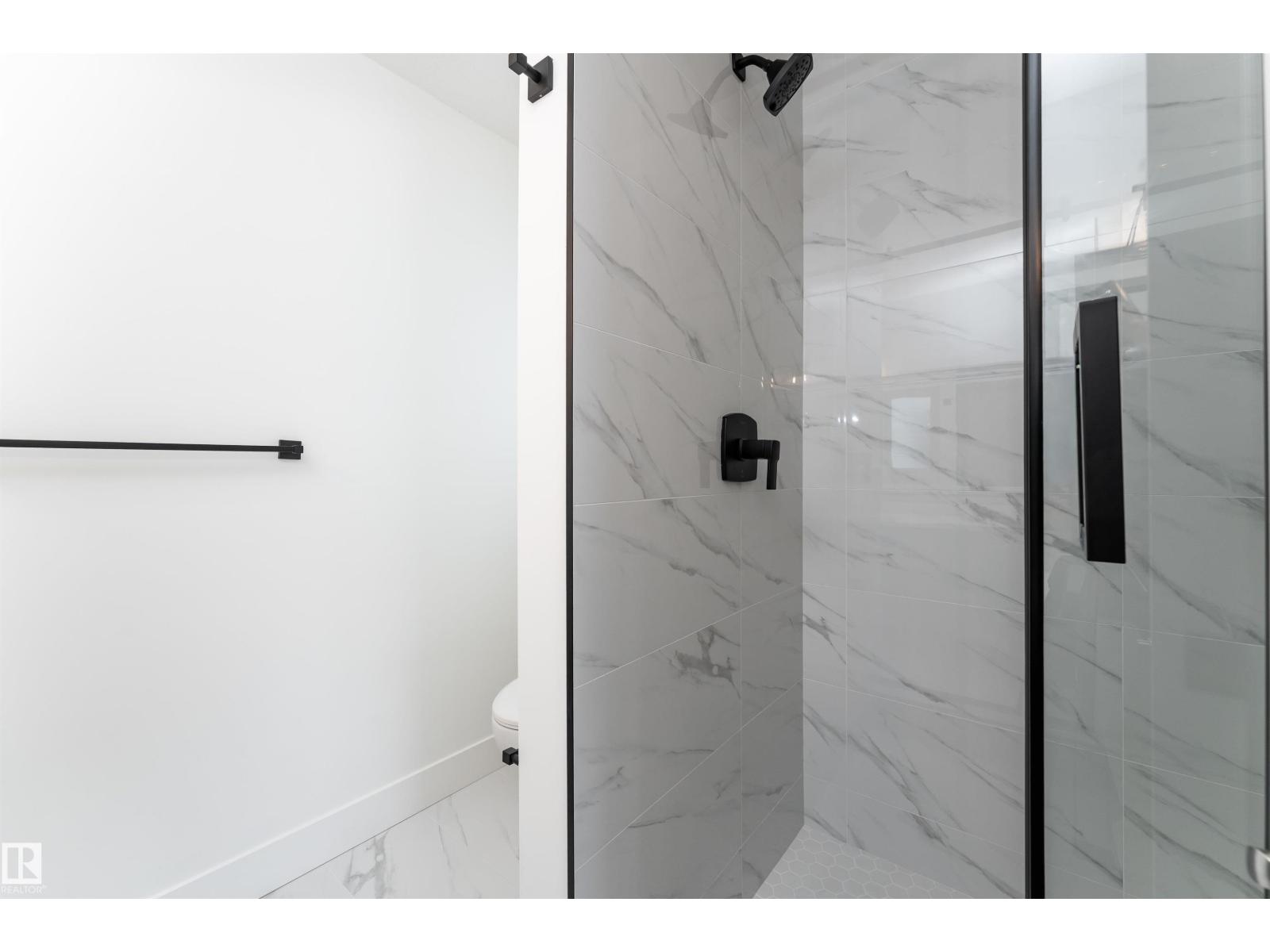 12033 124 ST NW - 37