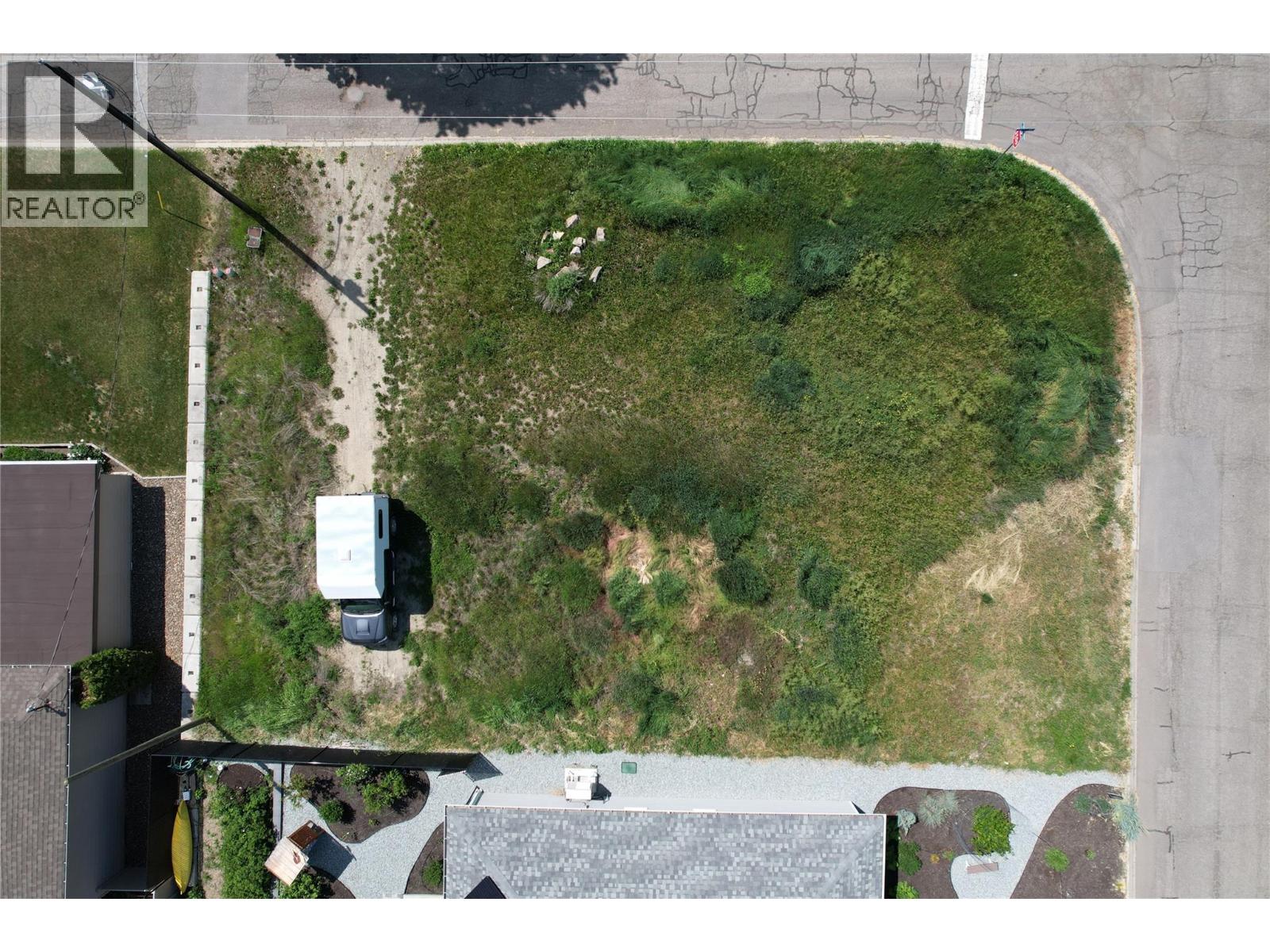  2905 16th Street, Vernon