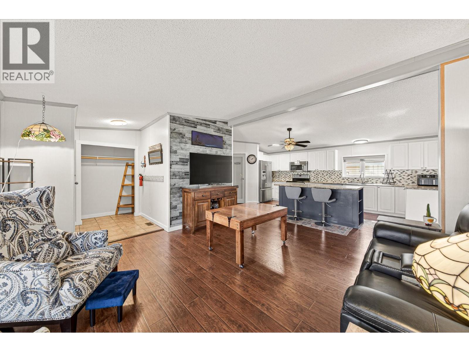 1204 SYCAMORE ROAD - 5