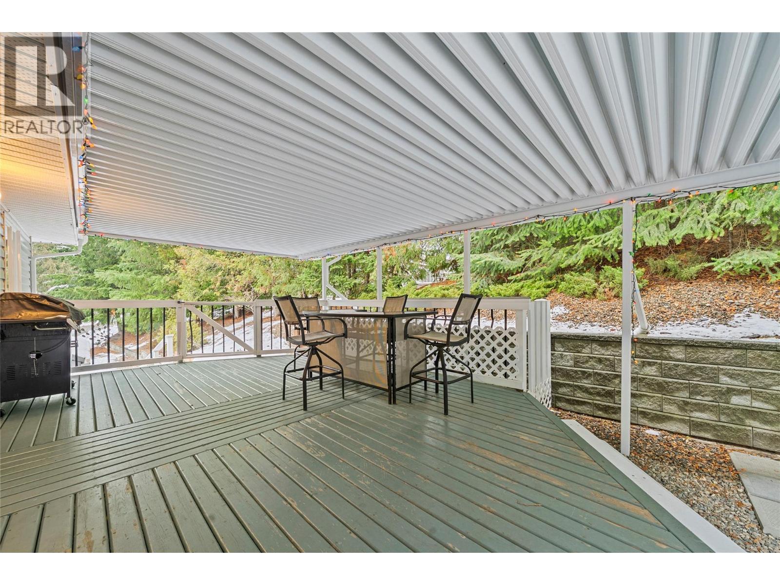 2421 Mount Tuam Crescent - 34