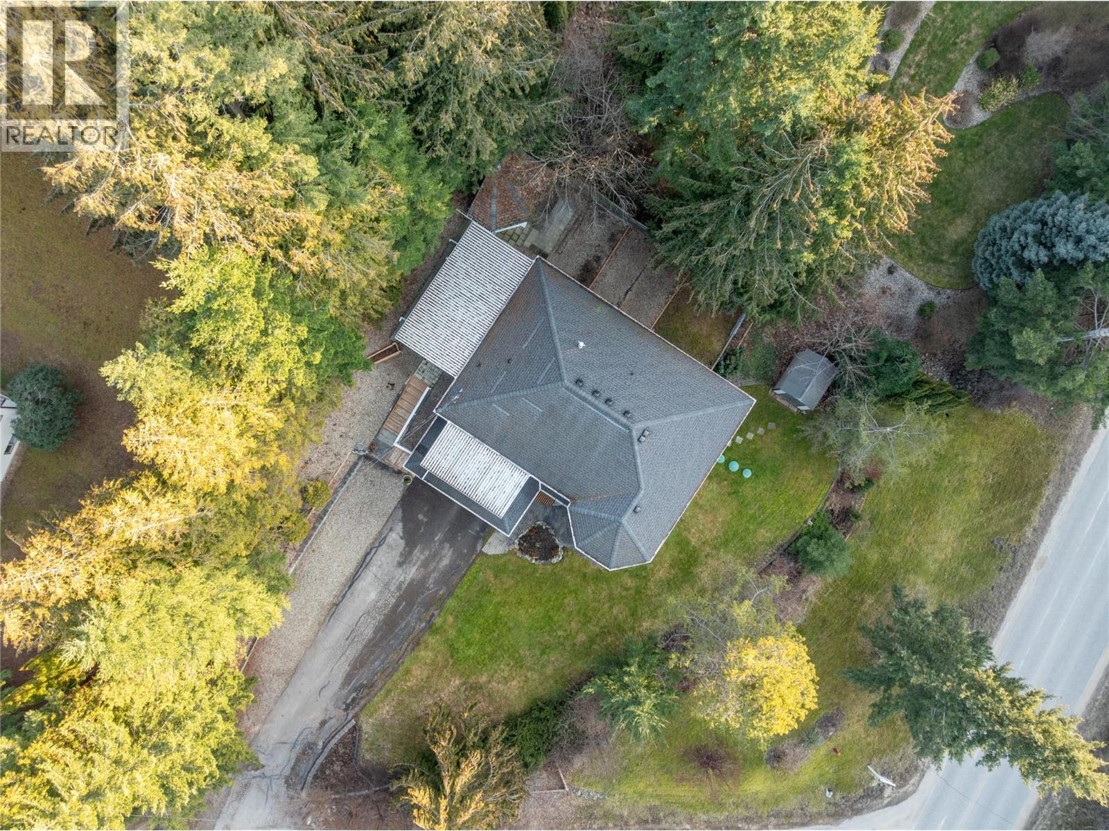 2421 Mount Tuam Crescent - 47