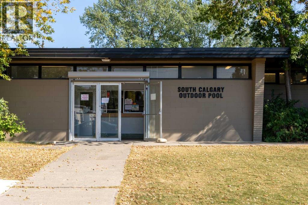 Single Family House for Sale in    Avenue SW South Calgary Calgary 