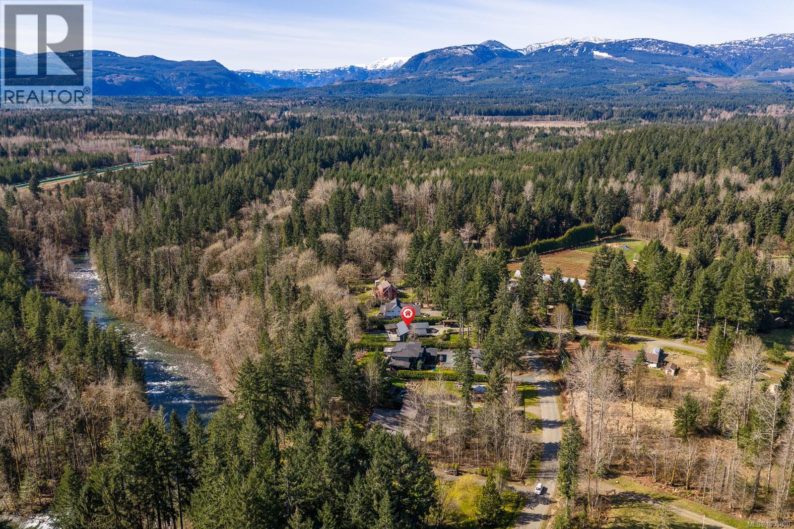 4892 GREAVES CRES - 77