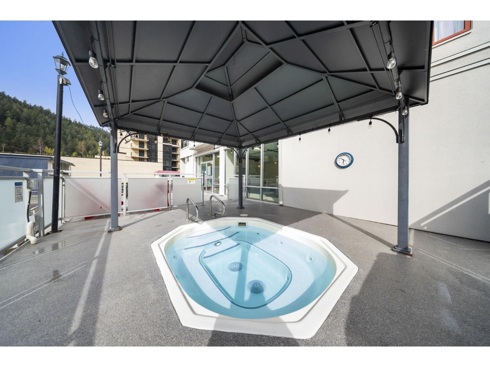 312A 160 ESPLANADE AVENUE, Harrison Hot Springs, Harrison Hot Springs