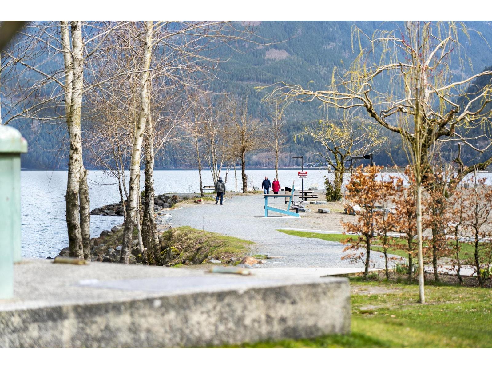 312A 160 ESPLANADE AVENUE, Harrison Hot Springs, Harrison Hot Springs