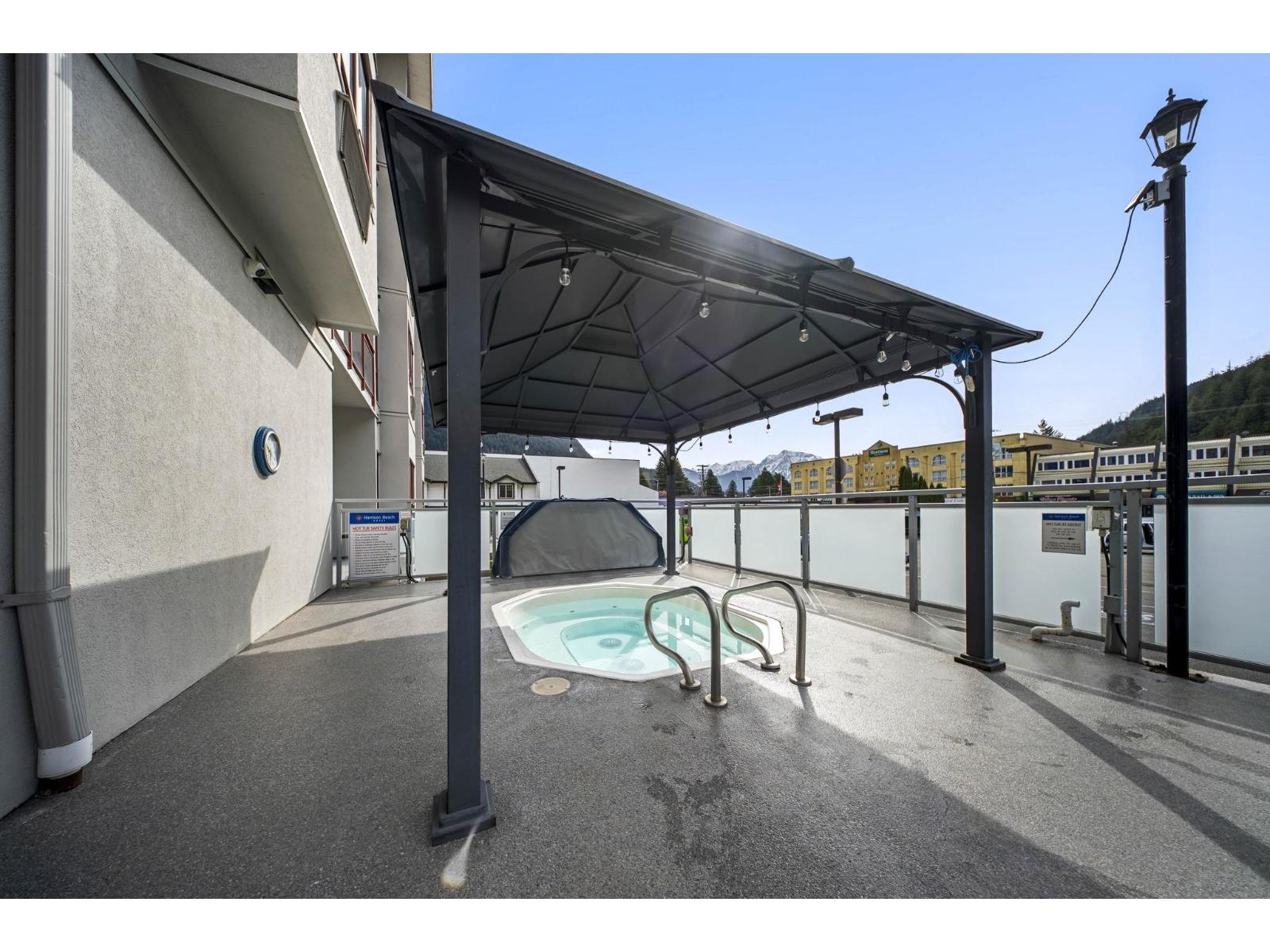 312A 160 ESPLANADE AVENUE, Harrison Hot Springs, Harrison Hot Springs