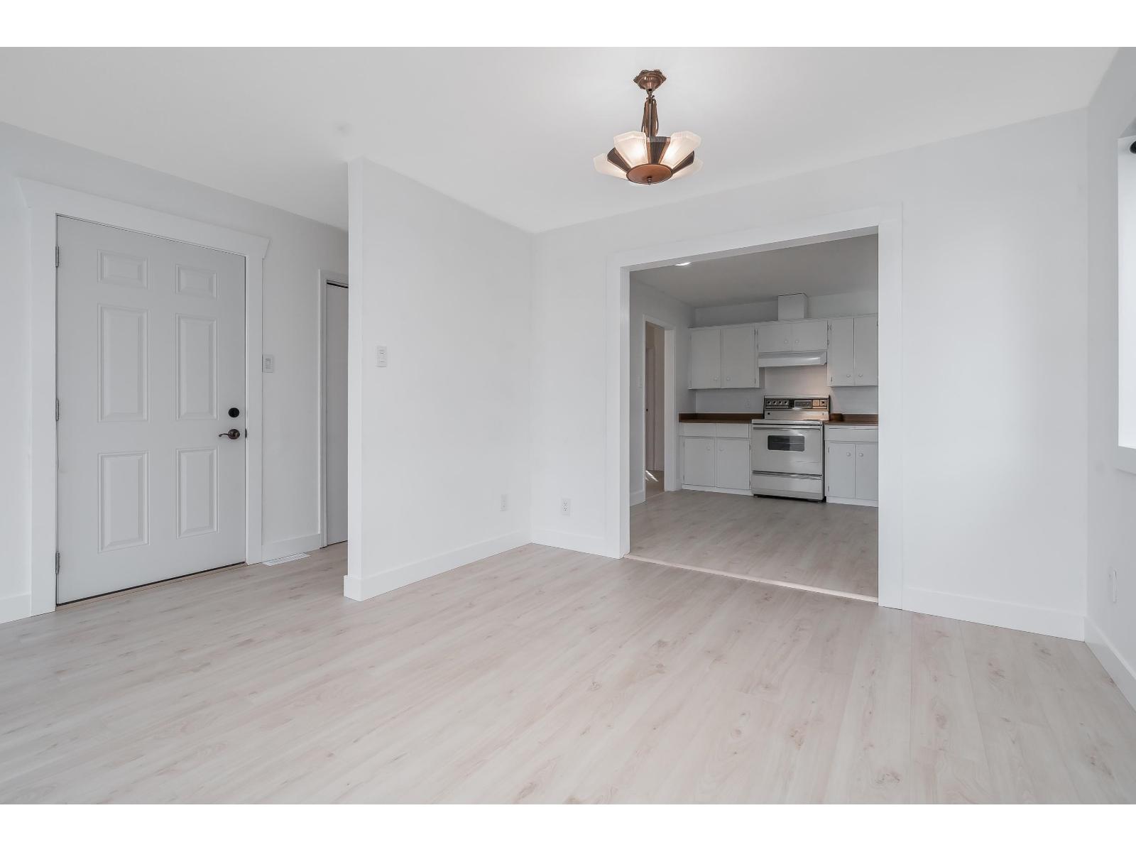 3363 271A STREET, Langley