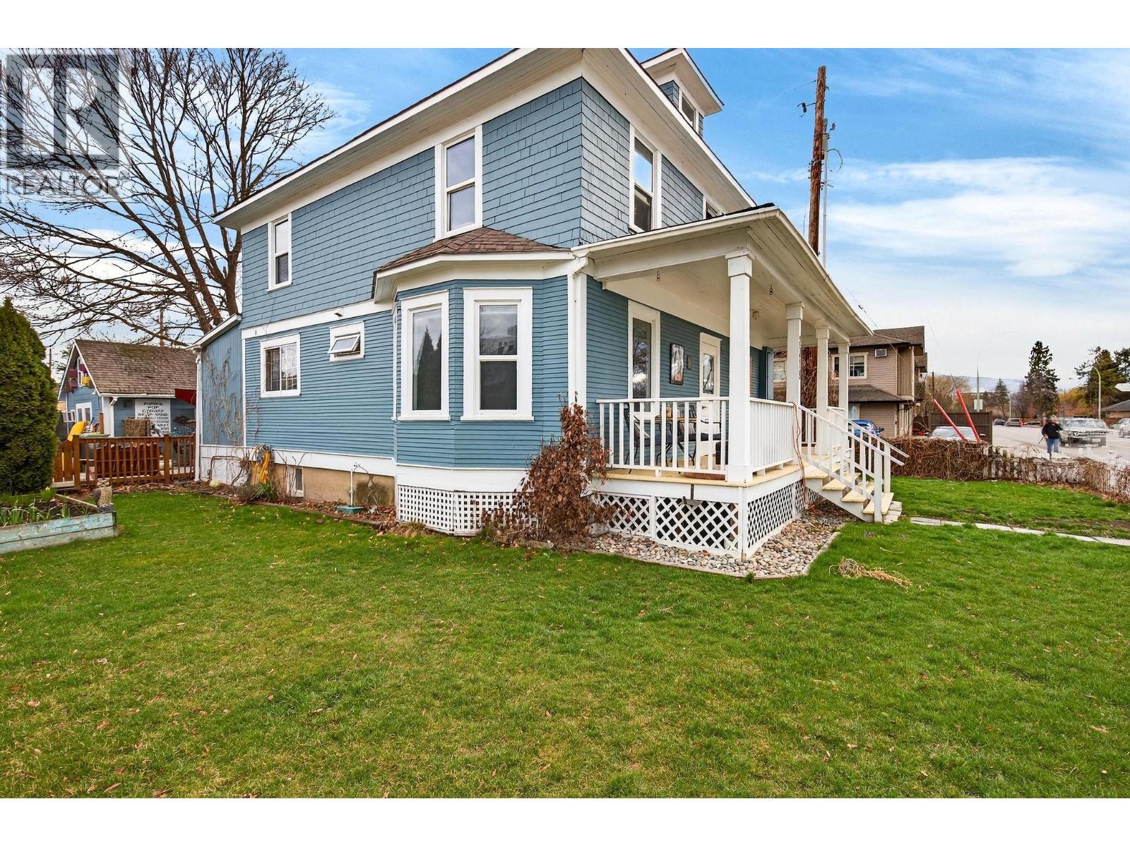  2319 Pandosy Street, Kelowna