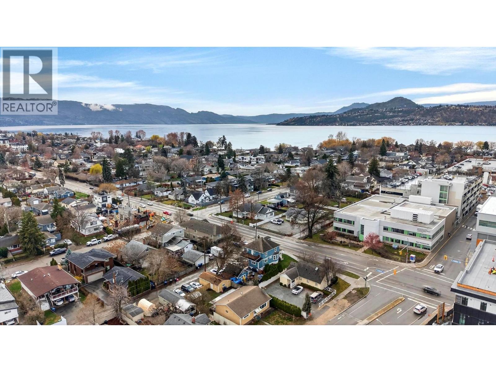 2319 Pandosy Street - 4