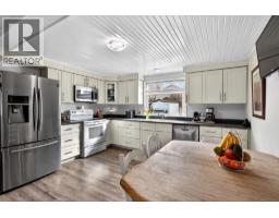 2319 Pandosy Street, Kelowna, BC V1Y1T4 Photo 24