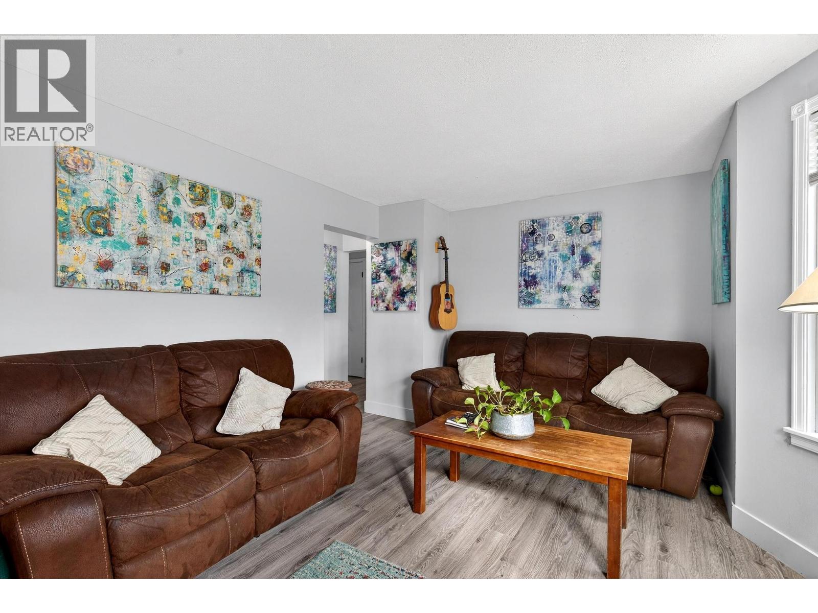  2319 Pandosy Street, Kelowna