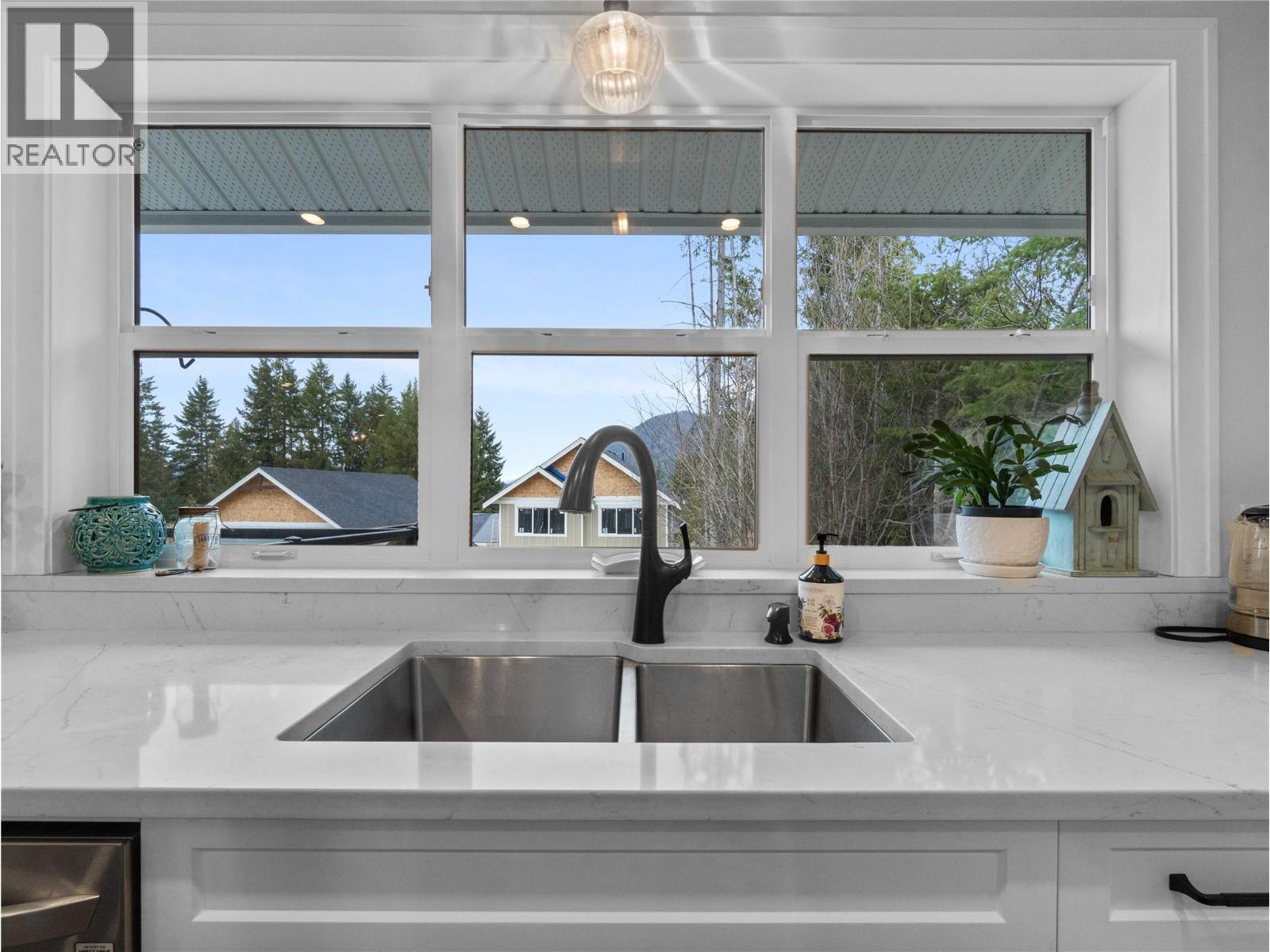 2511 PARKVIEW PLACE - 16