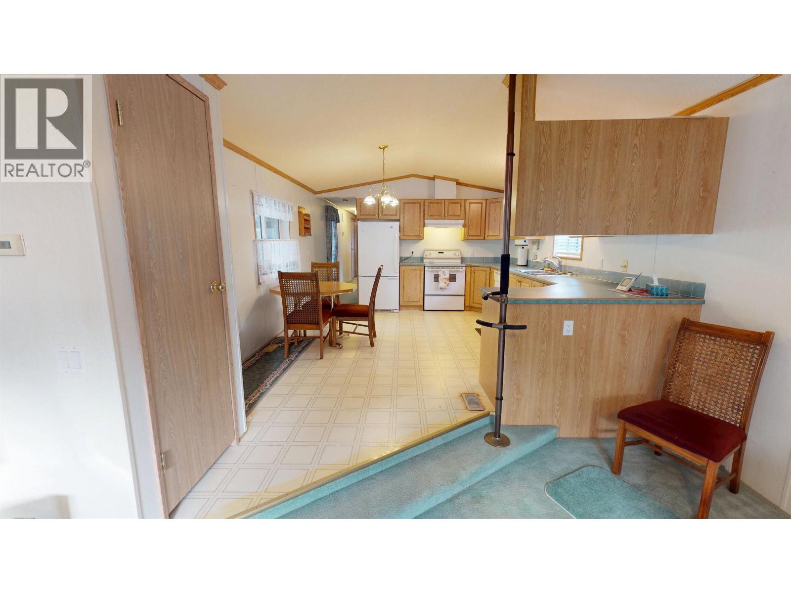 #43 313 WESTLAND ROAD - 9