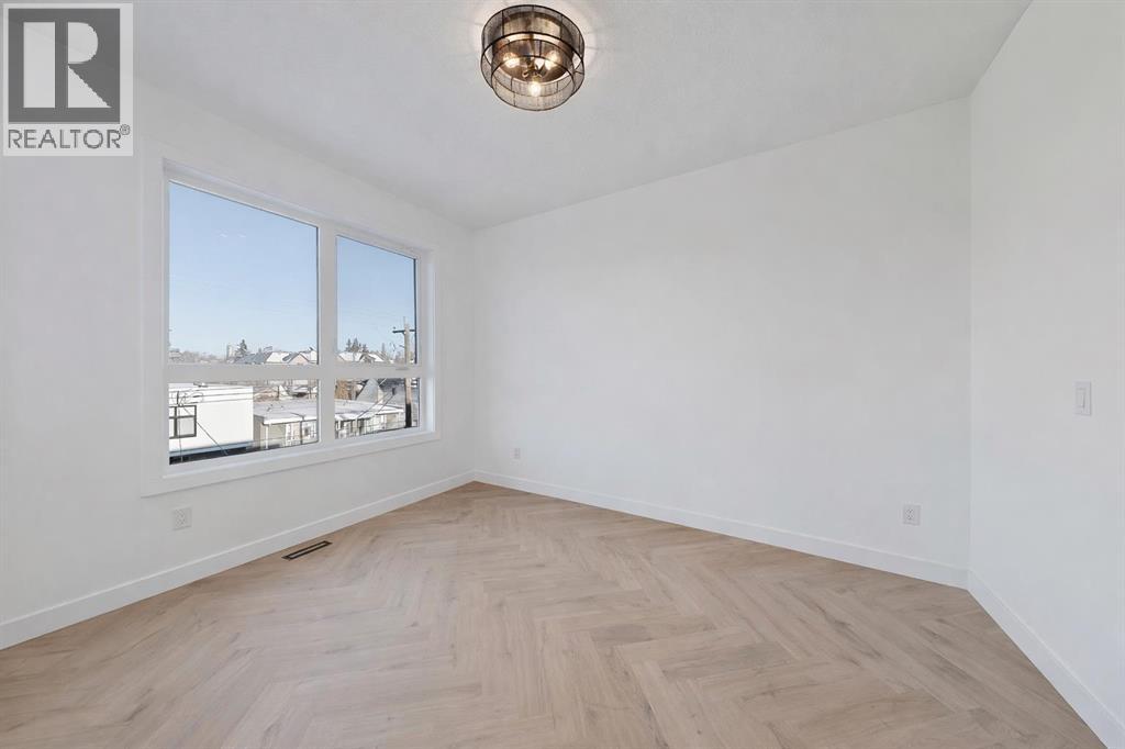 Single Family House for Sale in    Avenue SW South Calgary Calgary 