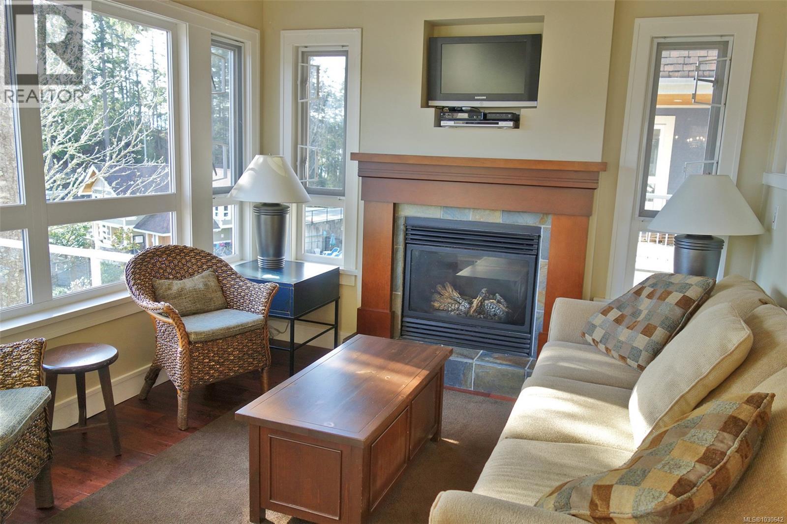 29A 2315 Mackinnon Rd, Pender Island