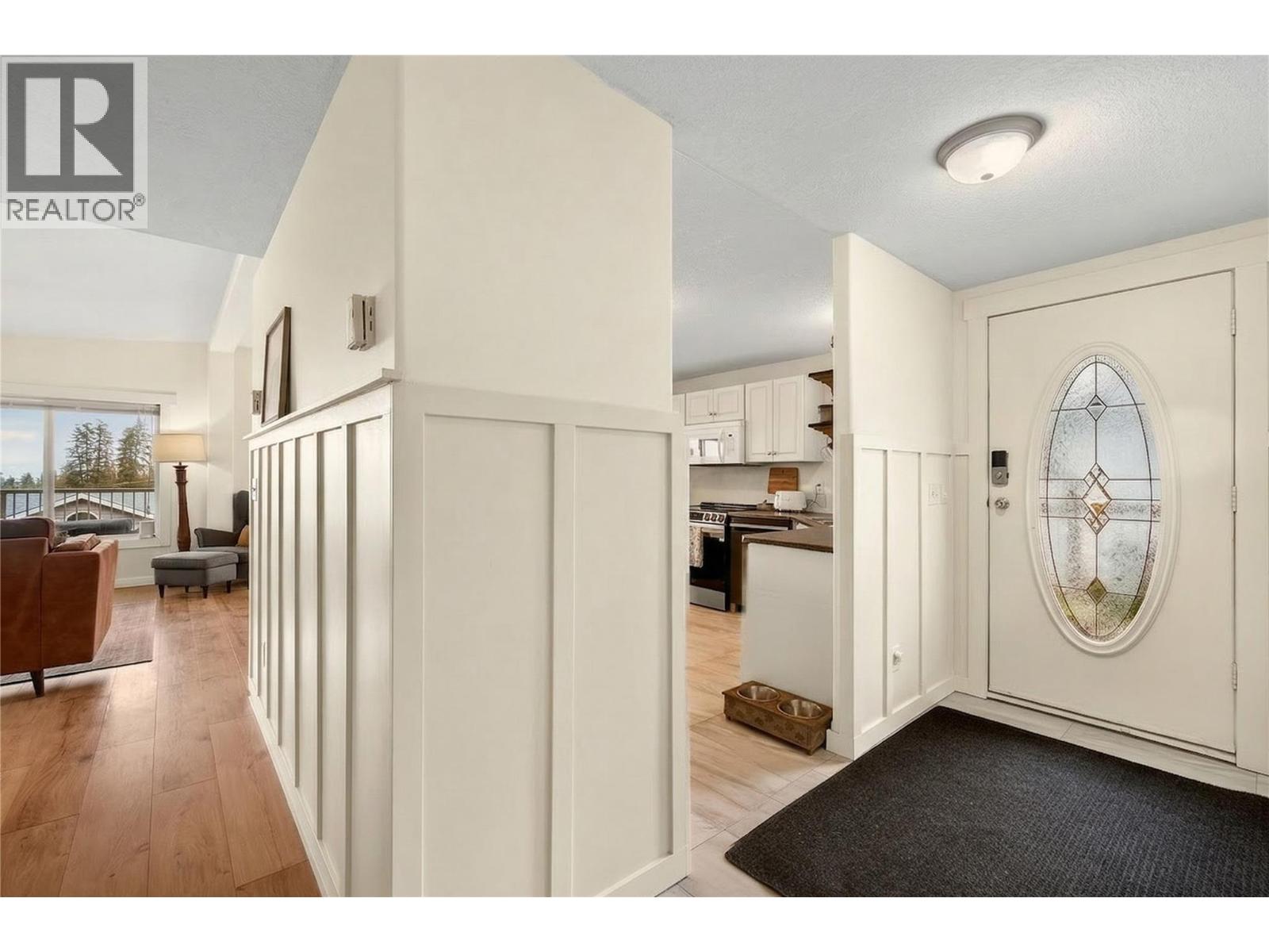 #27 900 10 AVENUE SE - 5