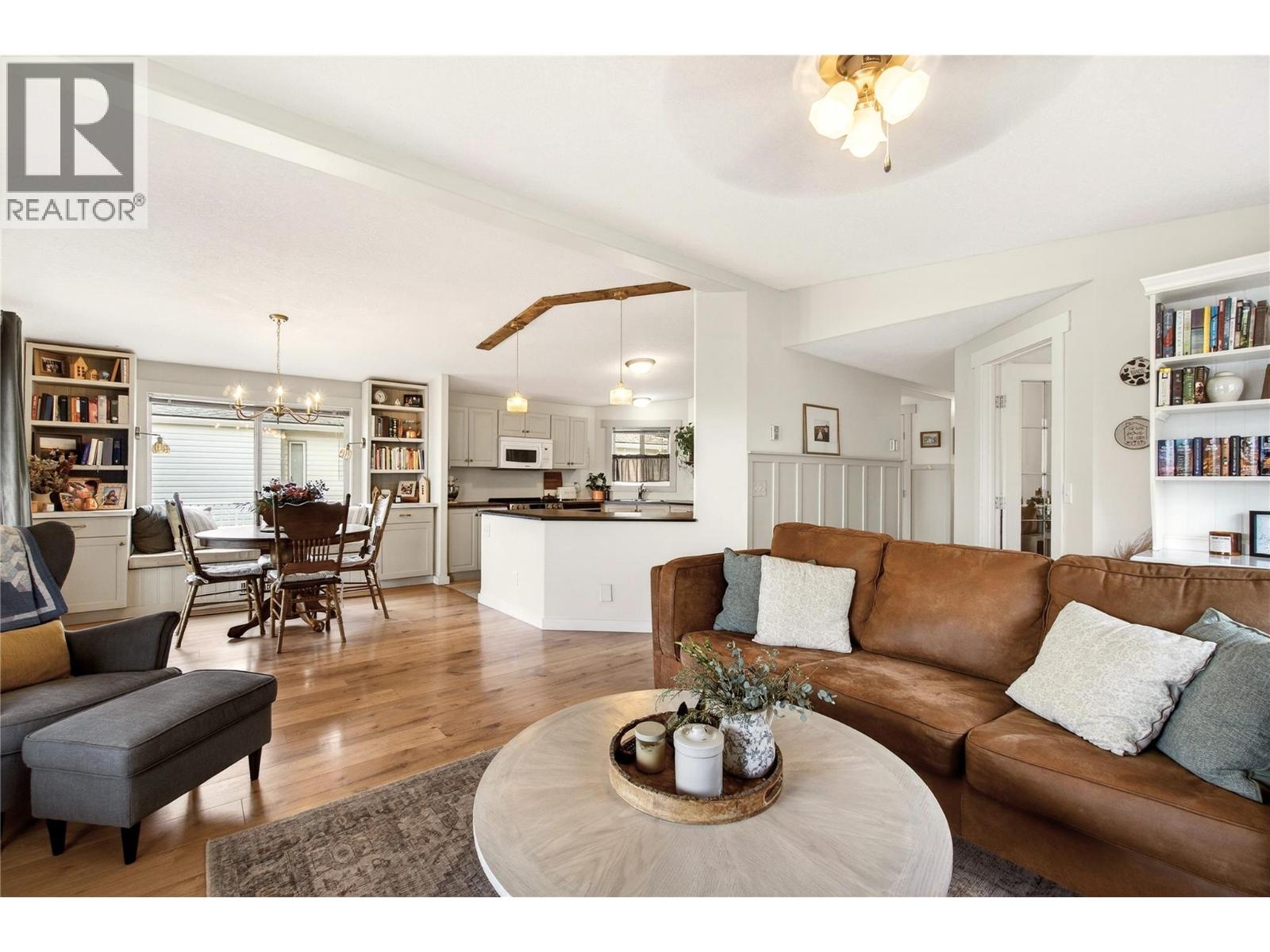 #27 900 10 Avenue SE - 1