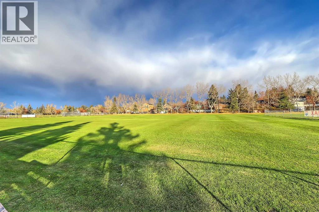 Single Family House for Sale in    Street SW Glenbrook Calgary 