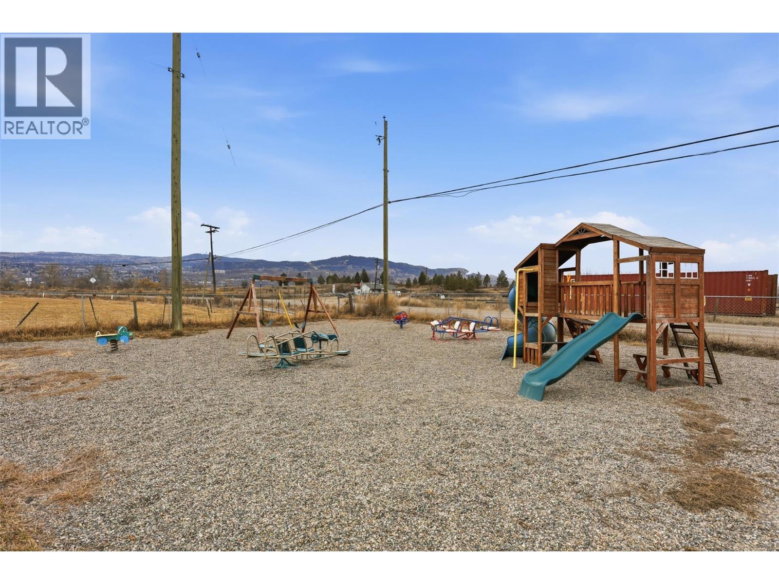 #6 1263 KOOTENAY WAY - 26