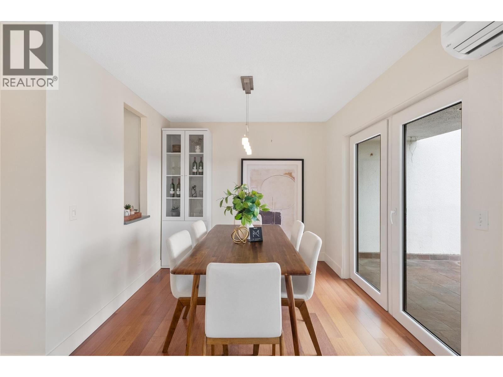 1206 737 Leon Avenue, Kelowna