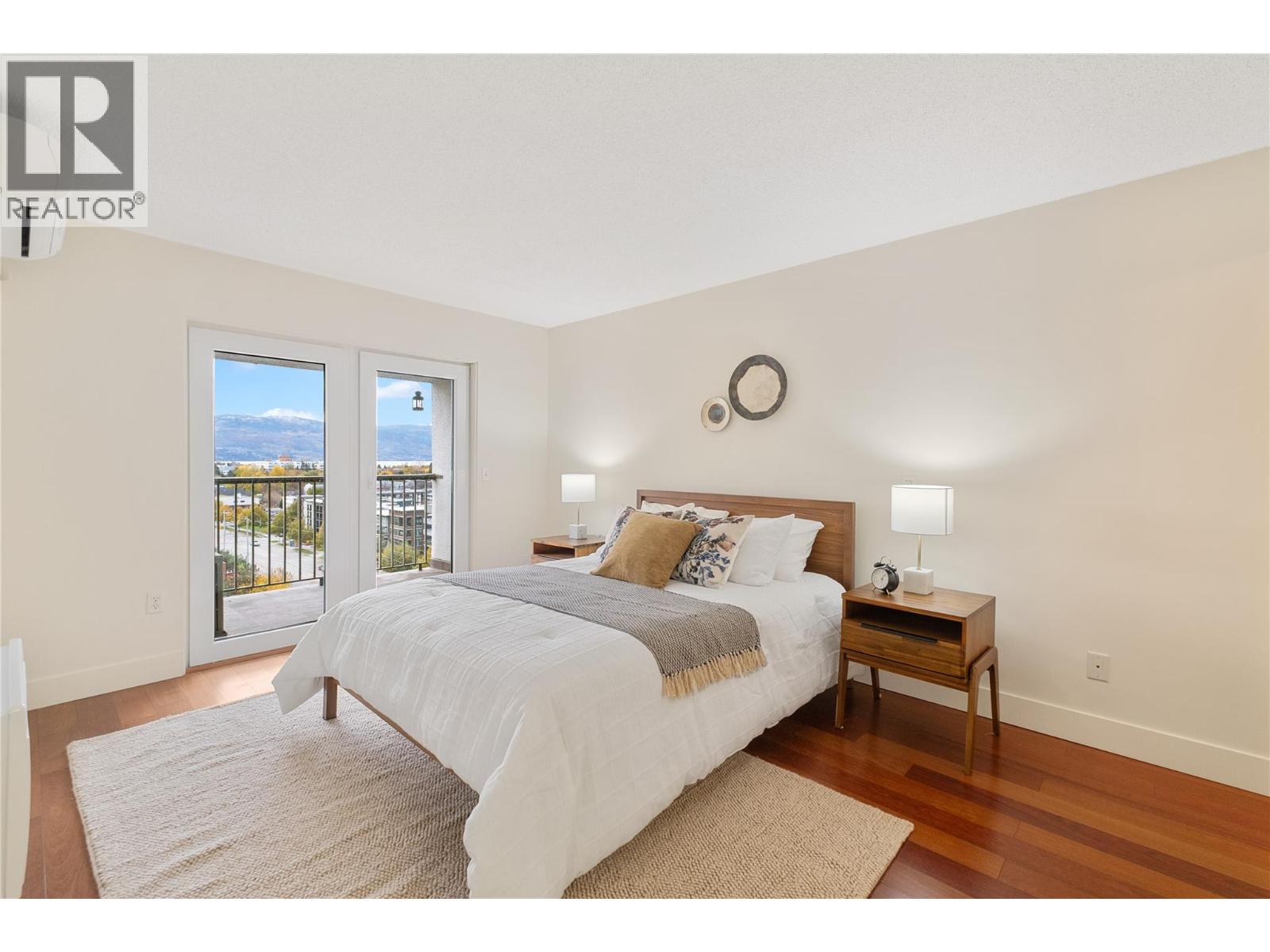 1206 737 Leon Avenue, Kelowna