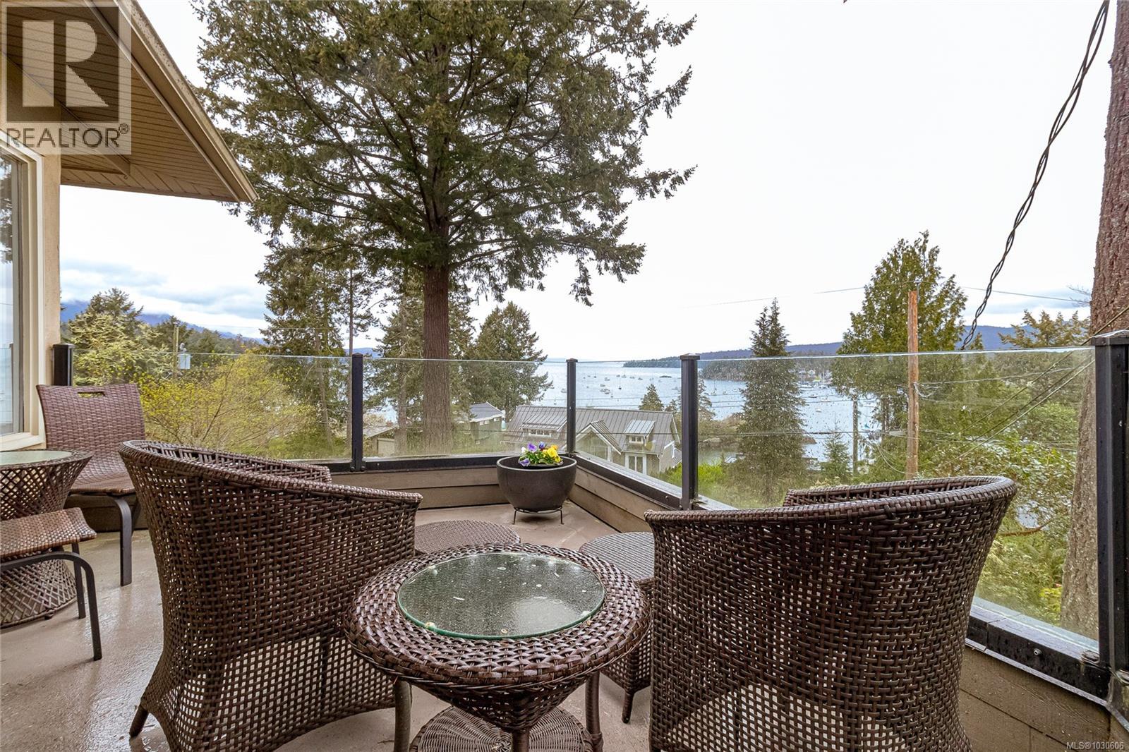  765 Sea Drive, Central Saanich