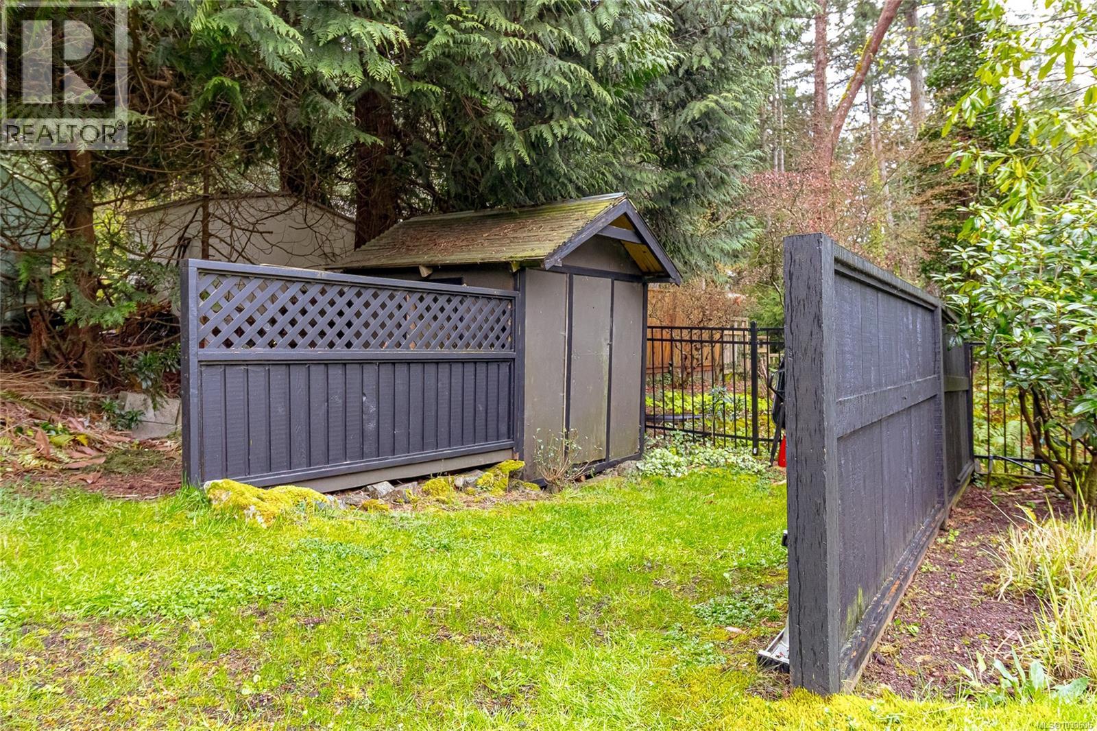  765 Sea Drive, Central Saanich