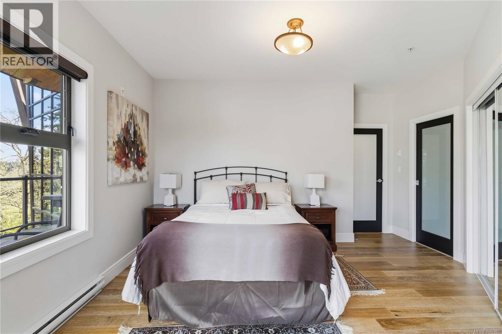 301 2850 Aldwynd Road, Langford