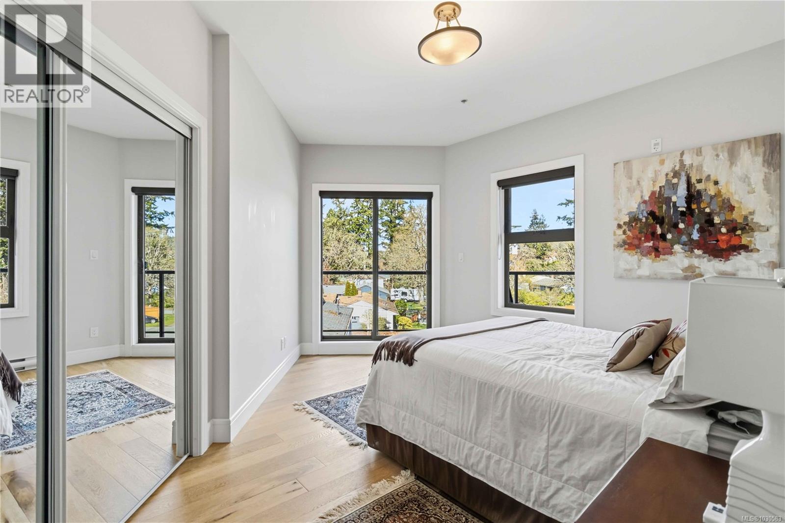 301 2850 Aldwynd Road, Langford