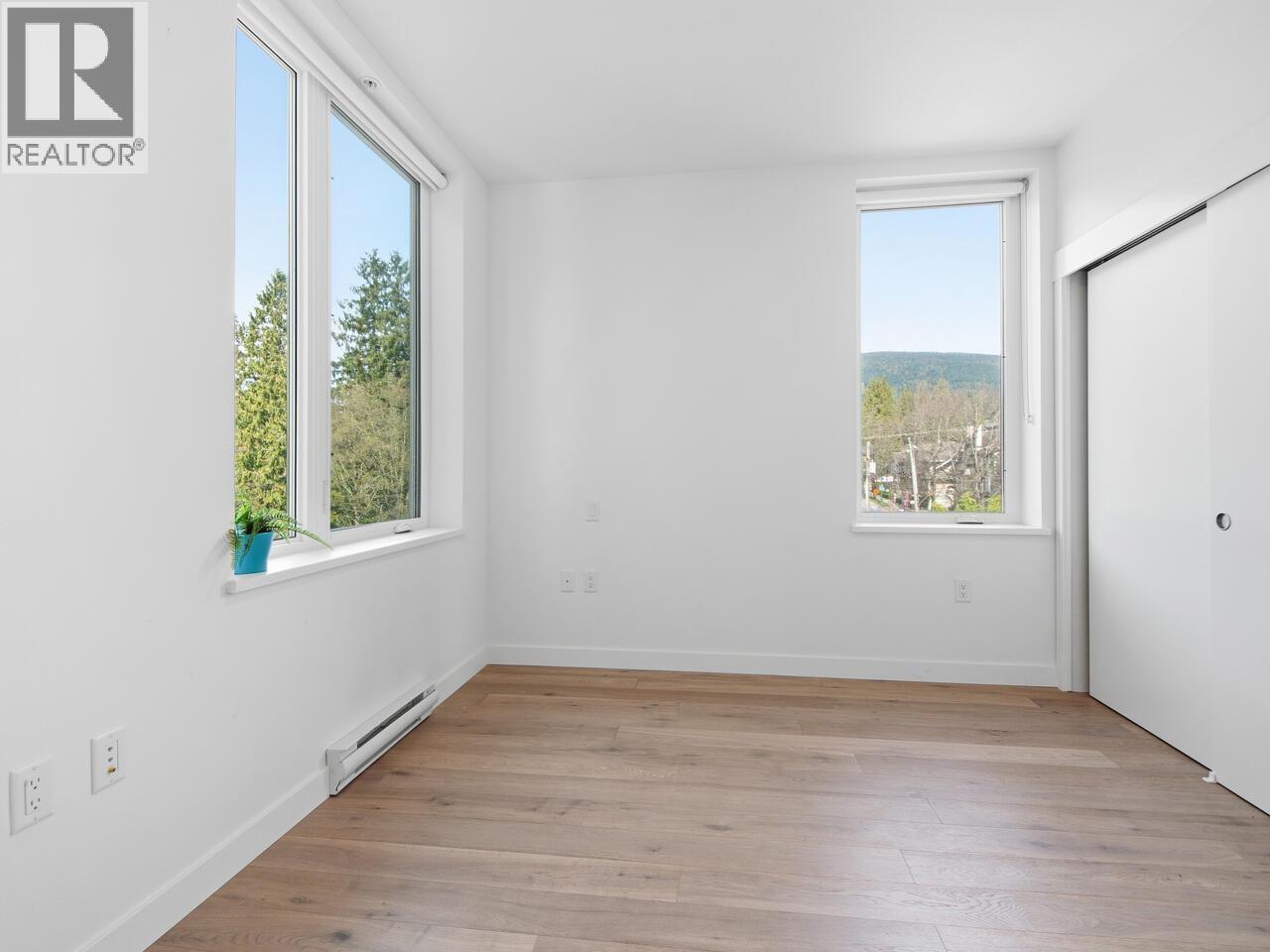 405 2137 CHESTERFIELD AVENUE, North Vancouver