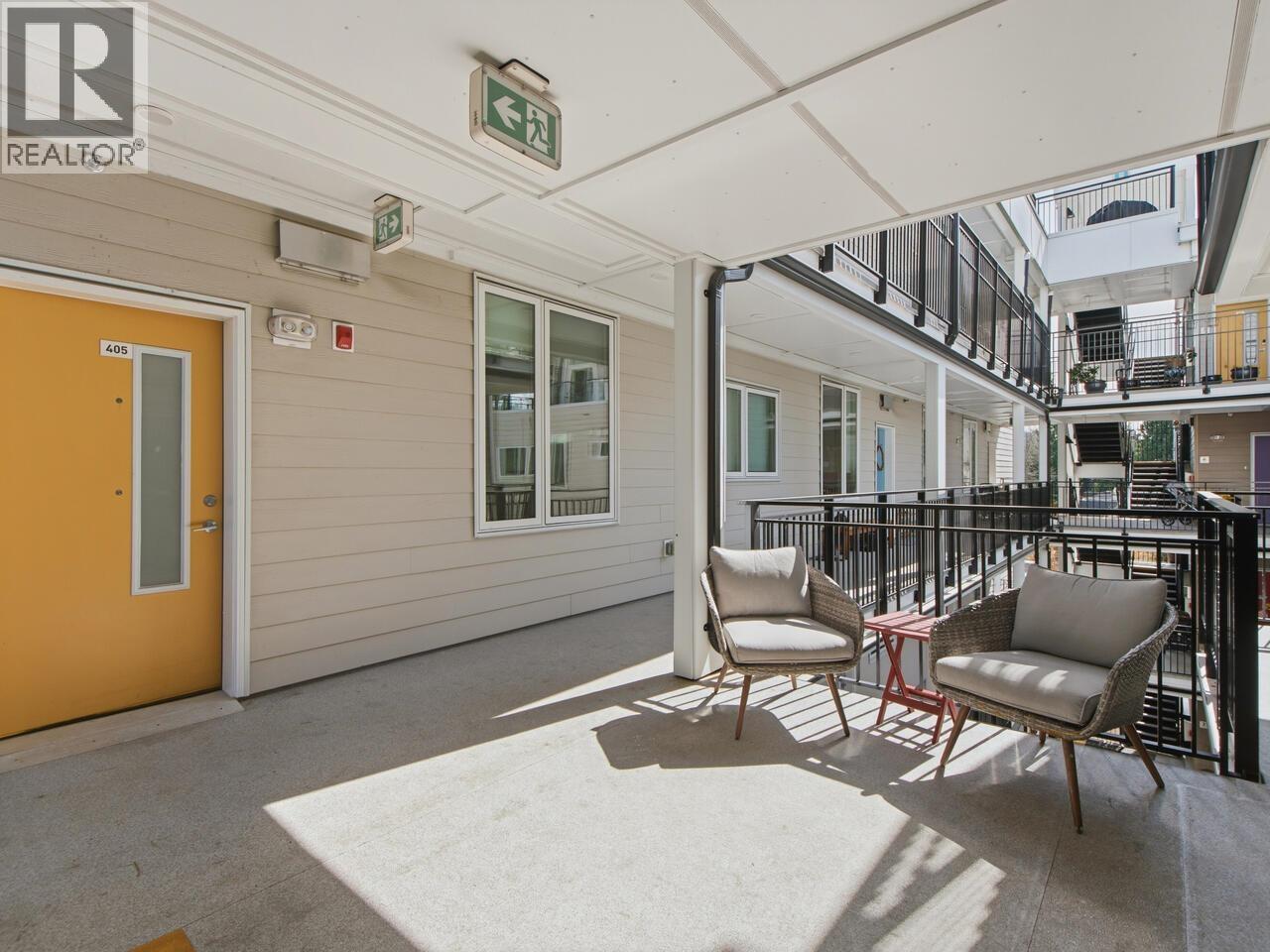 405 2137 CHESTERFIELD AVENUE, North Vancouver