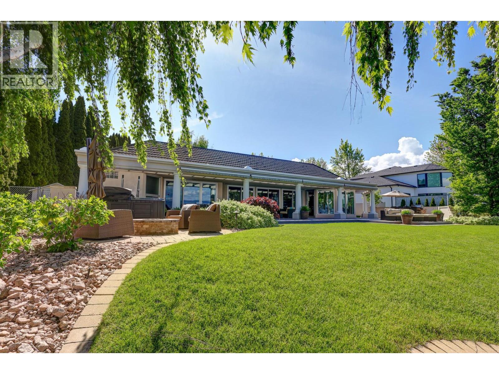 4458A Lakeland Road, Kelowna