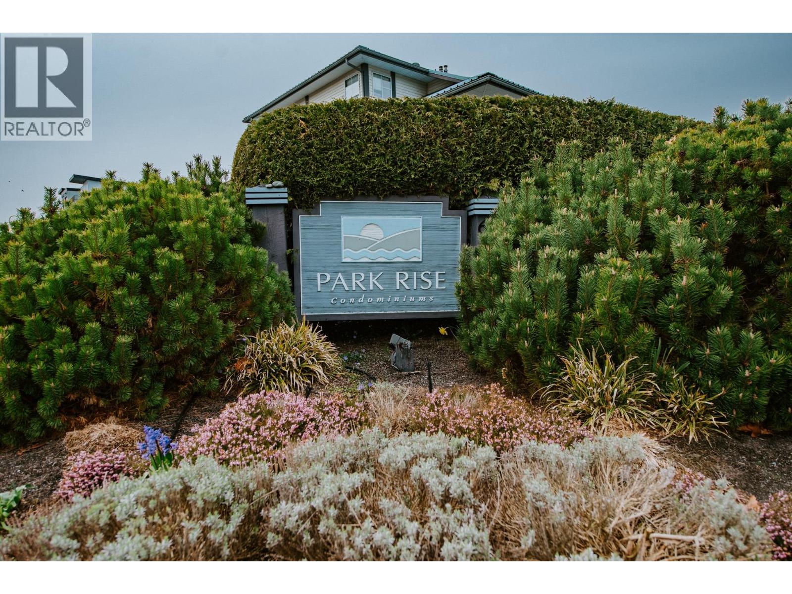 45 689 PARK ROAD, Gibsons