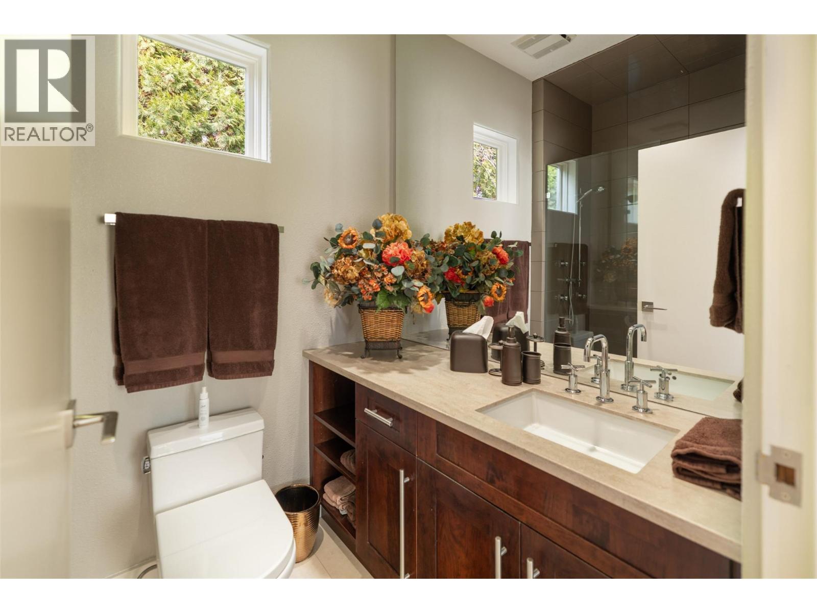 4458A Lakeland Road, Kelowna