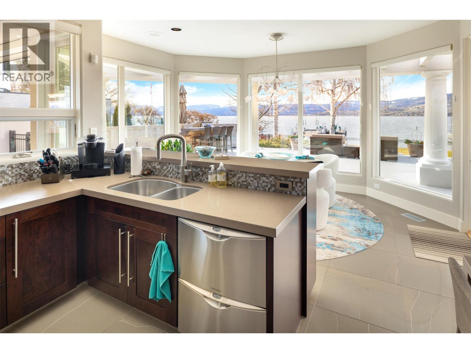 4458A Lakeland Road, Kelowna