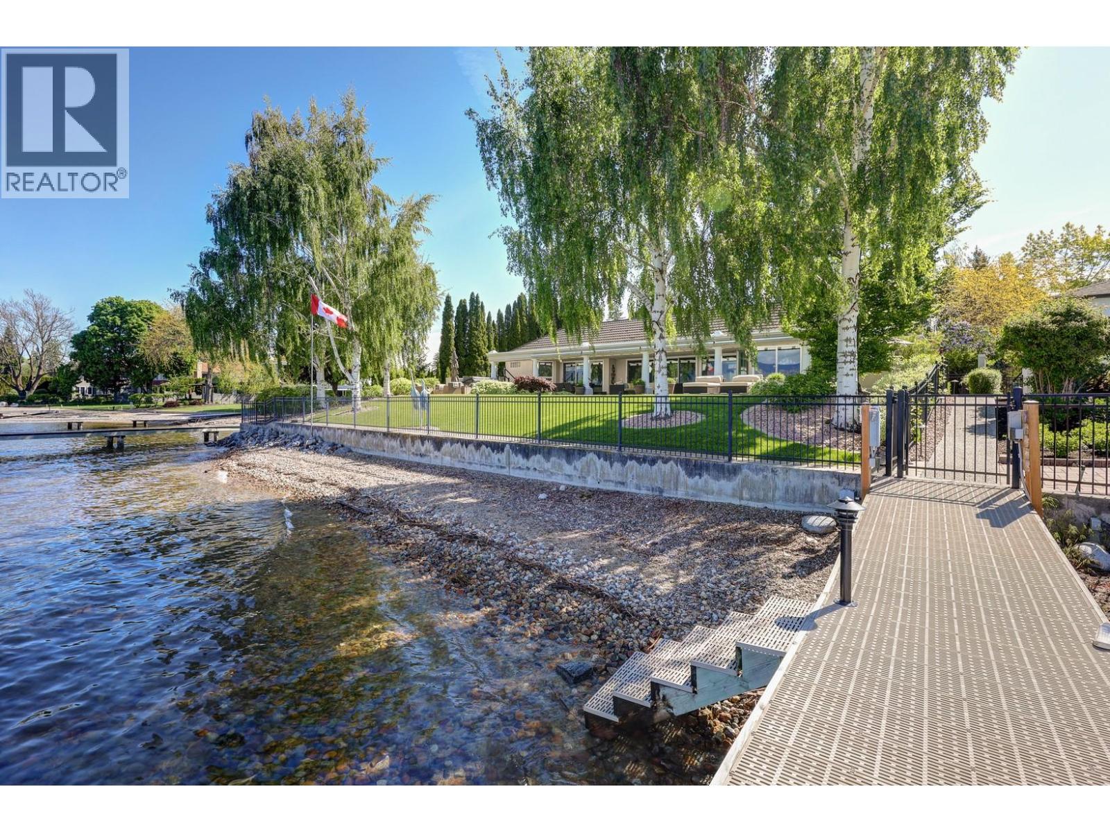 4458A Lakeland Road, Kelowna