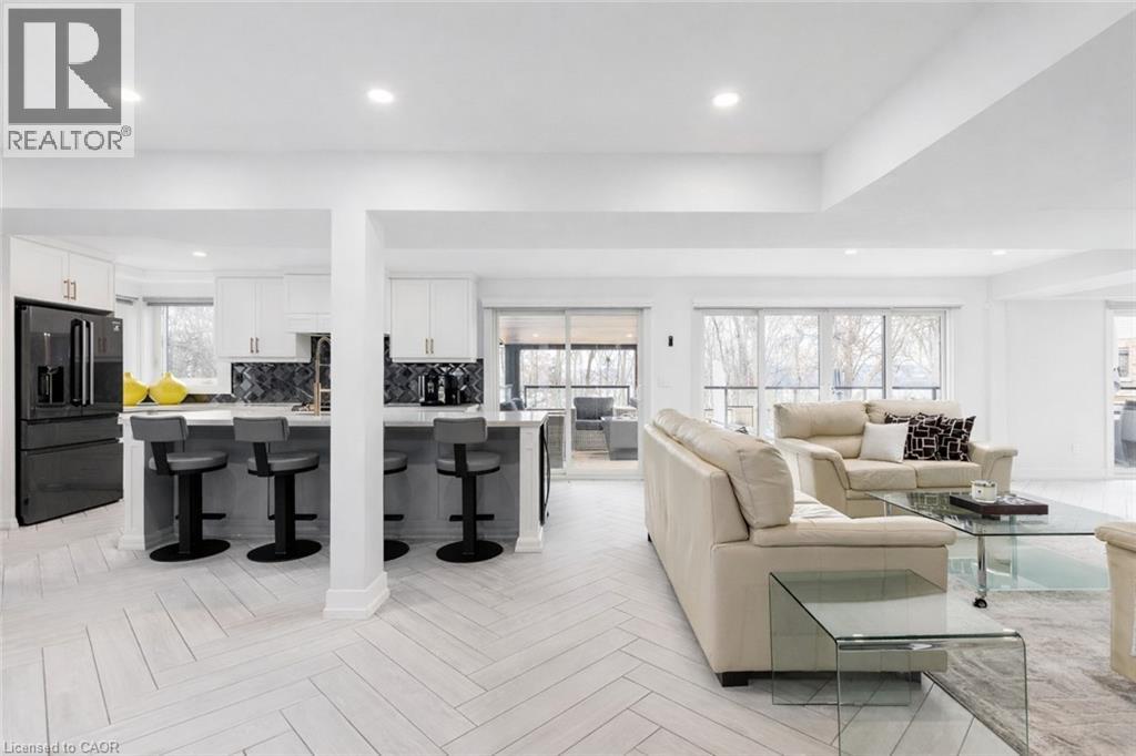 676 BAYSHORE BOULEVARD - 7