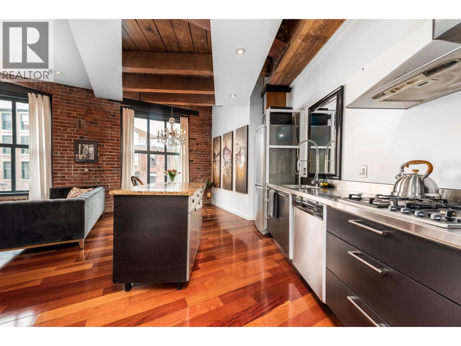 302 55 E CORDOVA STREET, Vancouver