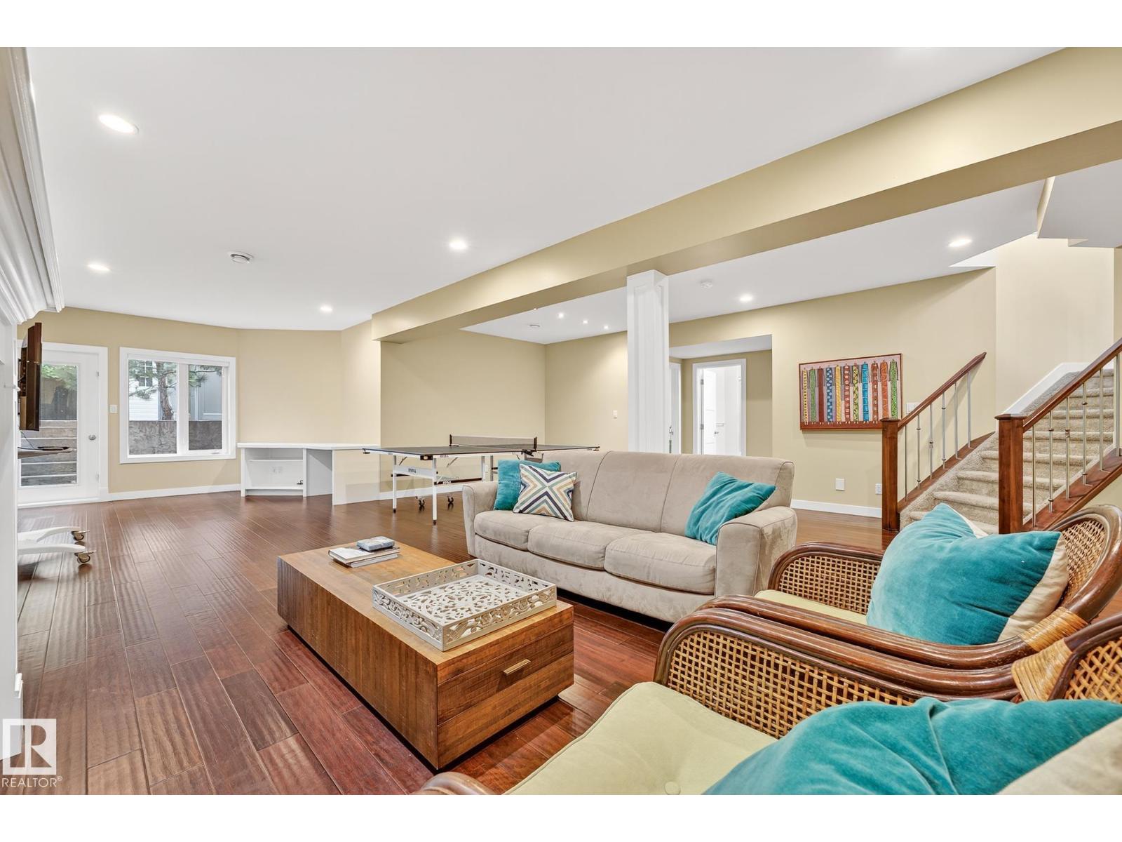 940 HALIBURTON RD NW, Edmonton