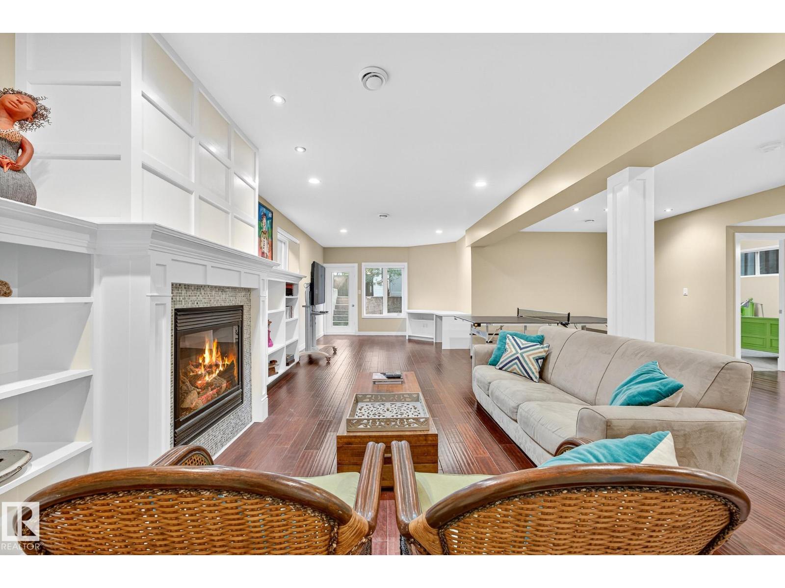 940 HALIBURTON RD NW, Edmonton