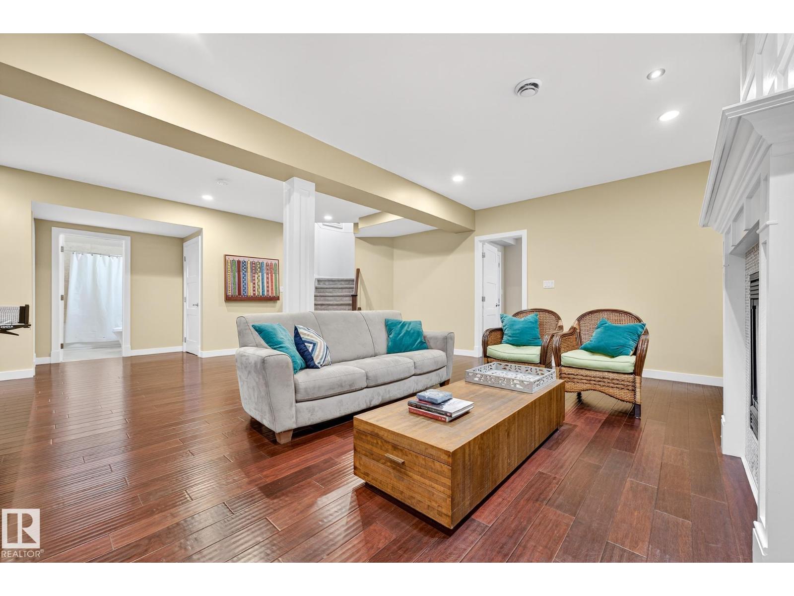 940 HALIBURTON RD NW, Edmonton